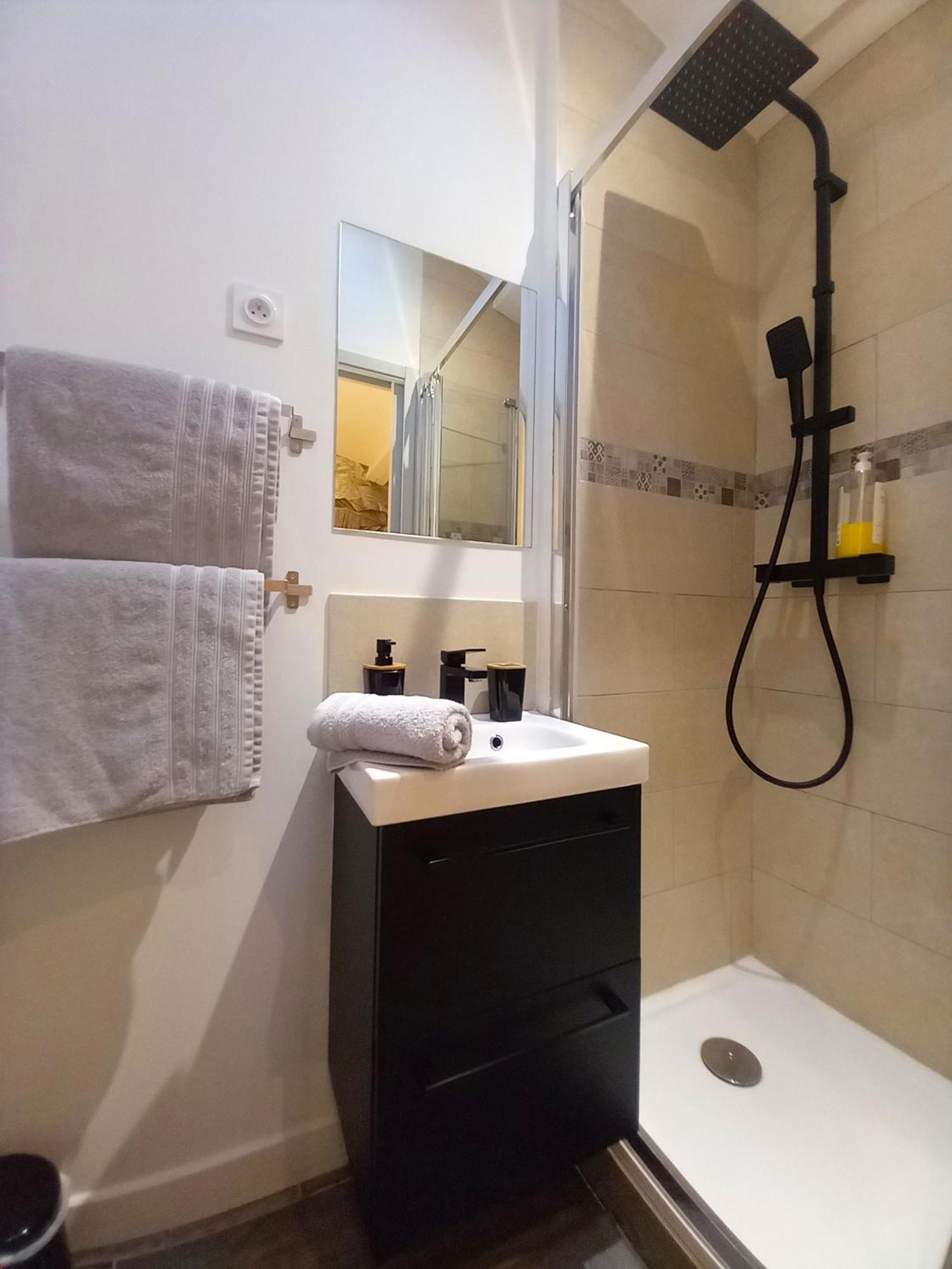#3 Studio # Place Charmante Toulon Luaran gambar
